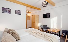 Golden Apartments - Villa Taternik - Studio With Balcony